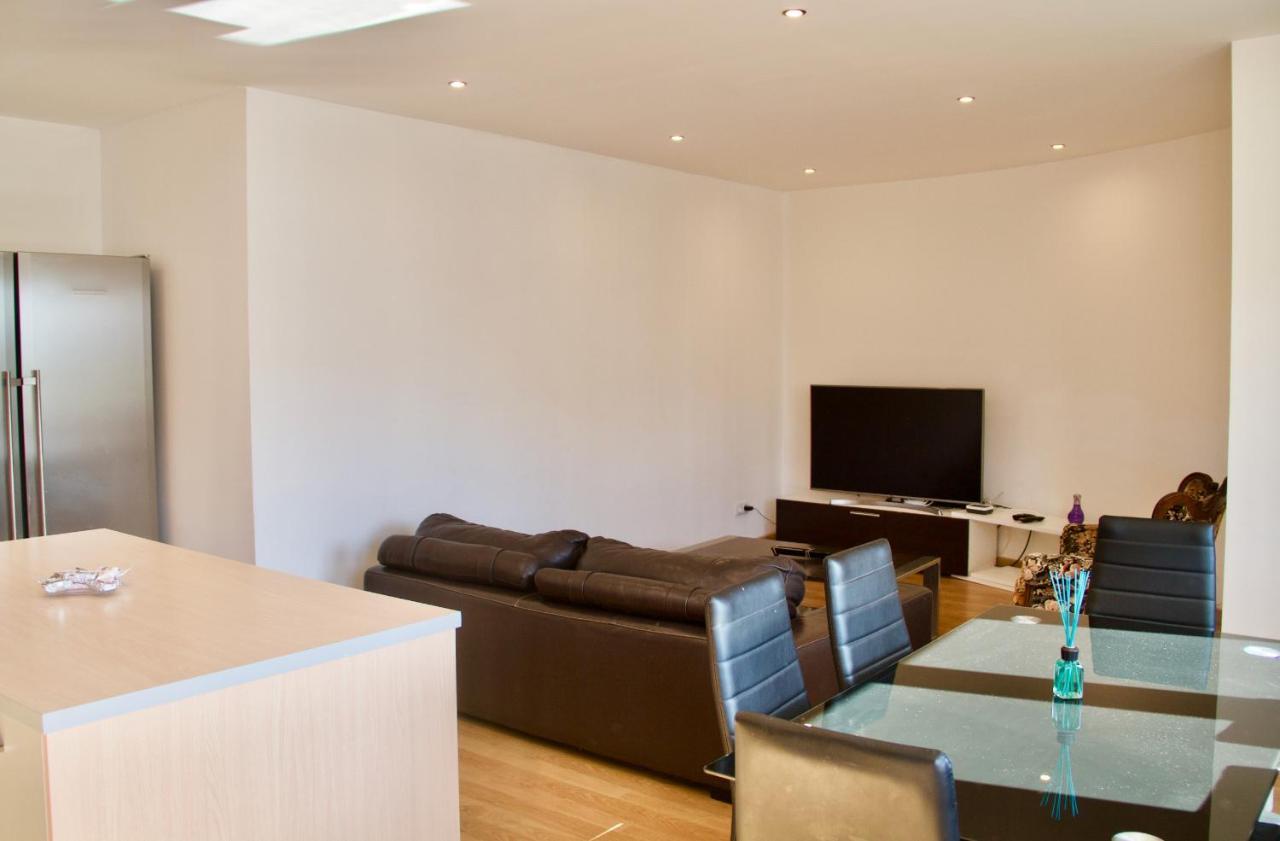 Click&Guest - Sun Dream House Appartement Vecindario  Buitenkant foto